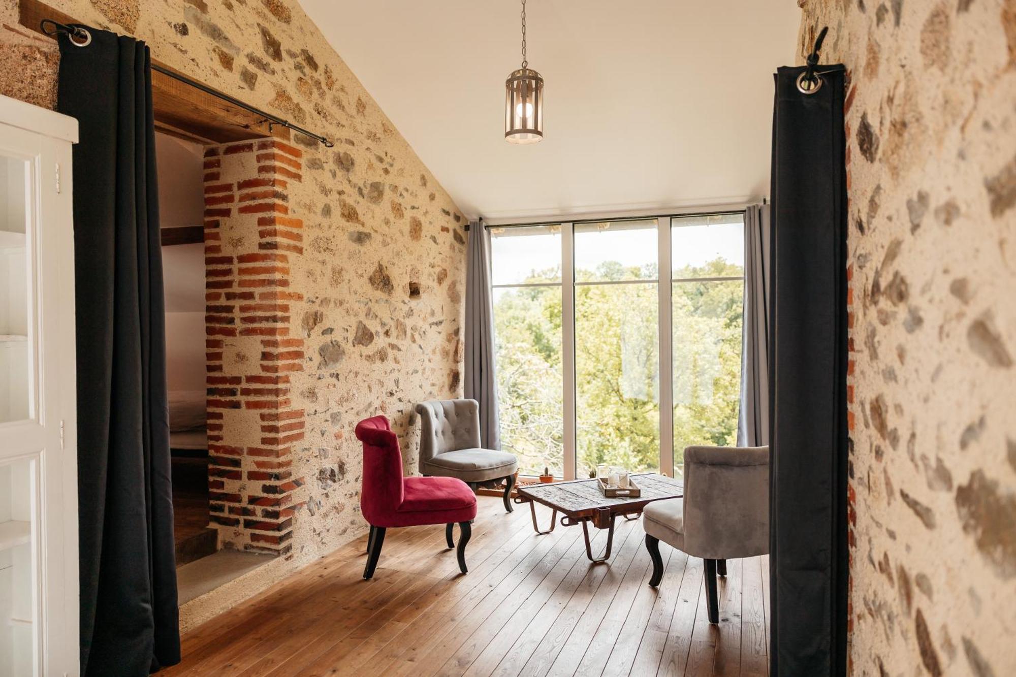 Villa Le Logis Du Prieure à Les Châtelliers-Châteaumur Extérieur photo