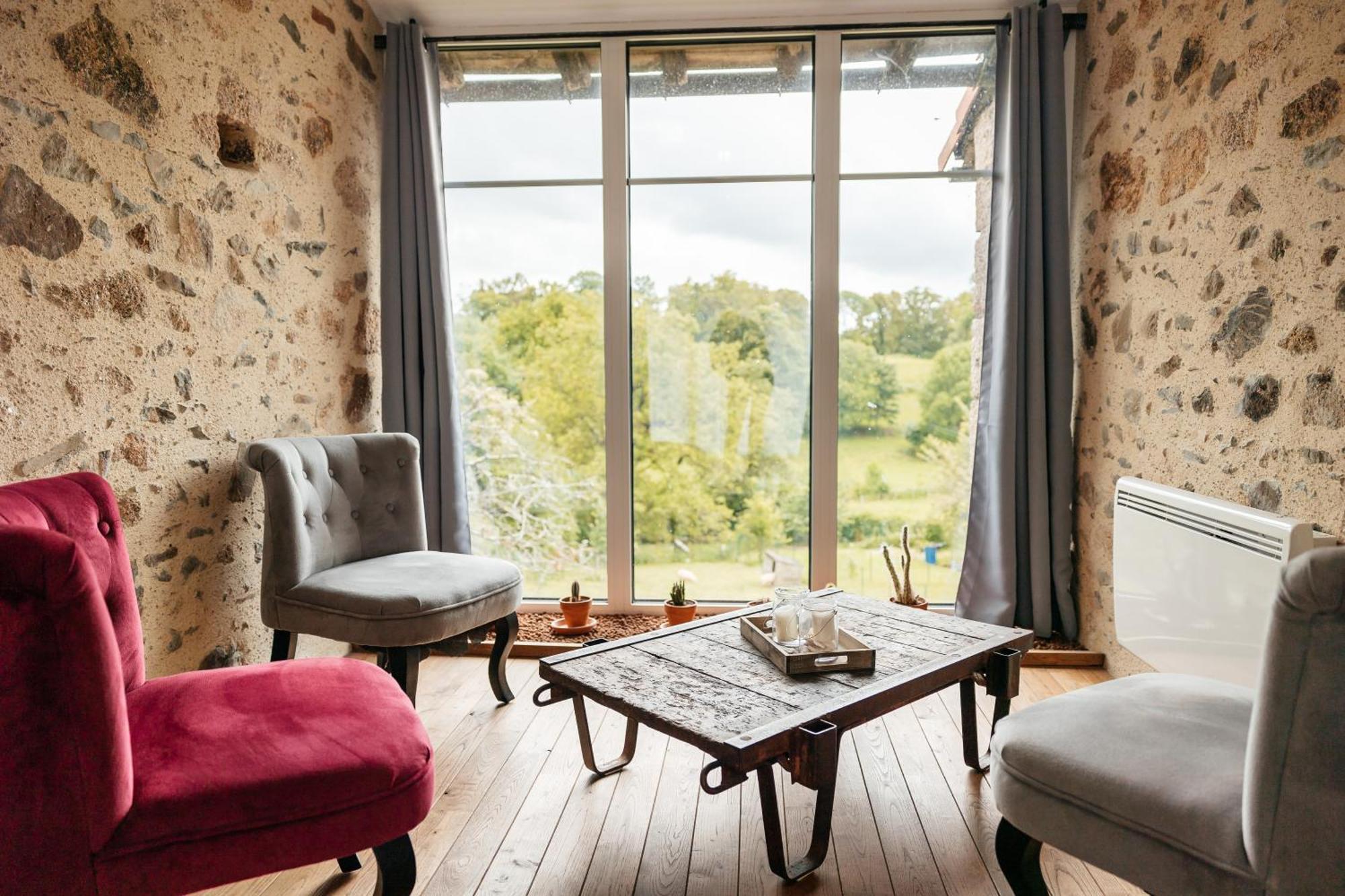 Villa Le Logis Du Prieure à Les Châtelliers-Châteaumur Extérieur photo